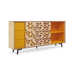 KOMODA ZE SKLEJKI Z TRZEMA SZUFLADAMI, GEOMETRYCZNE WZORY, ŻÓŁTE WNĘTRZE, NÓŻKI ZE STALI 
